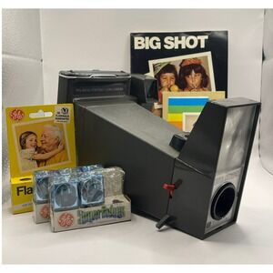 Polaroid Big Shot Portrait Land Camera 1970s w 8 Flash Cubes Untested VTG Retro
